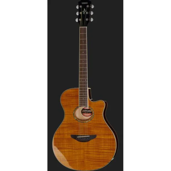Yamaha APX 600 FM Amber