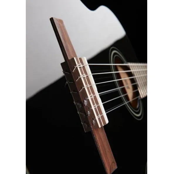 Yamaha C40 BL Bundle 1