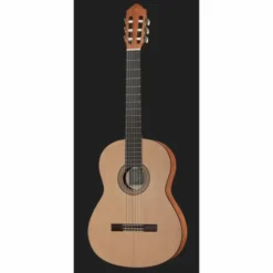 Yamaha C40M
