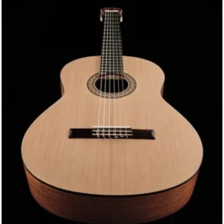 Yamaha C40M