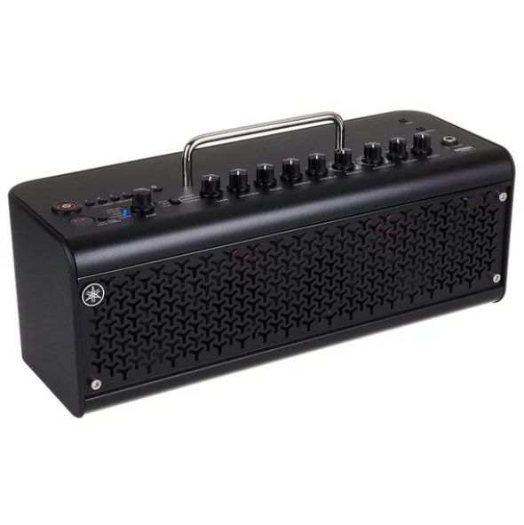 Yamaha THR30IIW Black Bundle