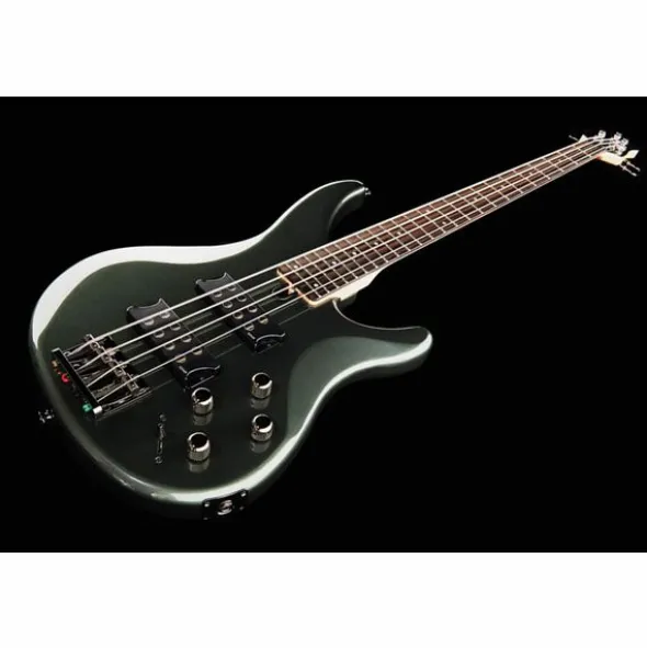 Yamaha TRBX 304 MGR